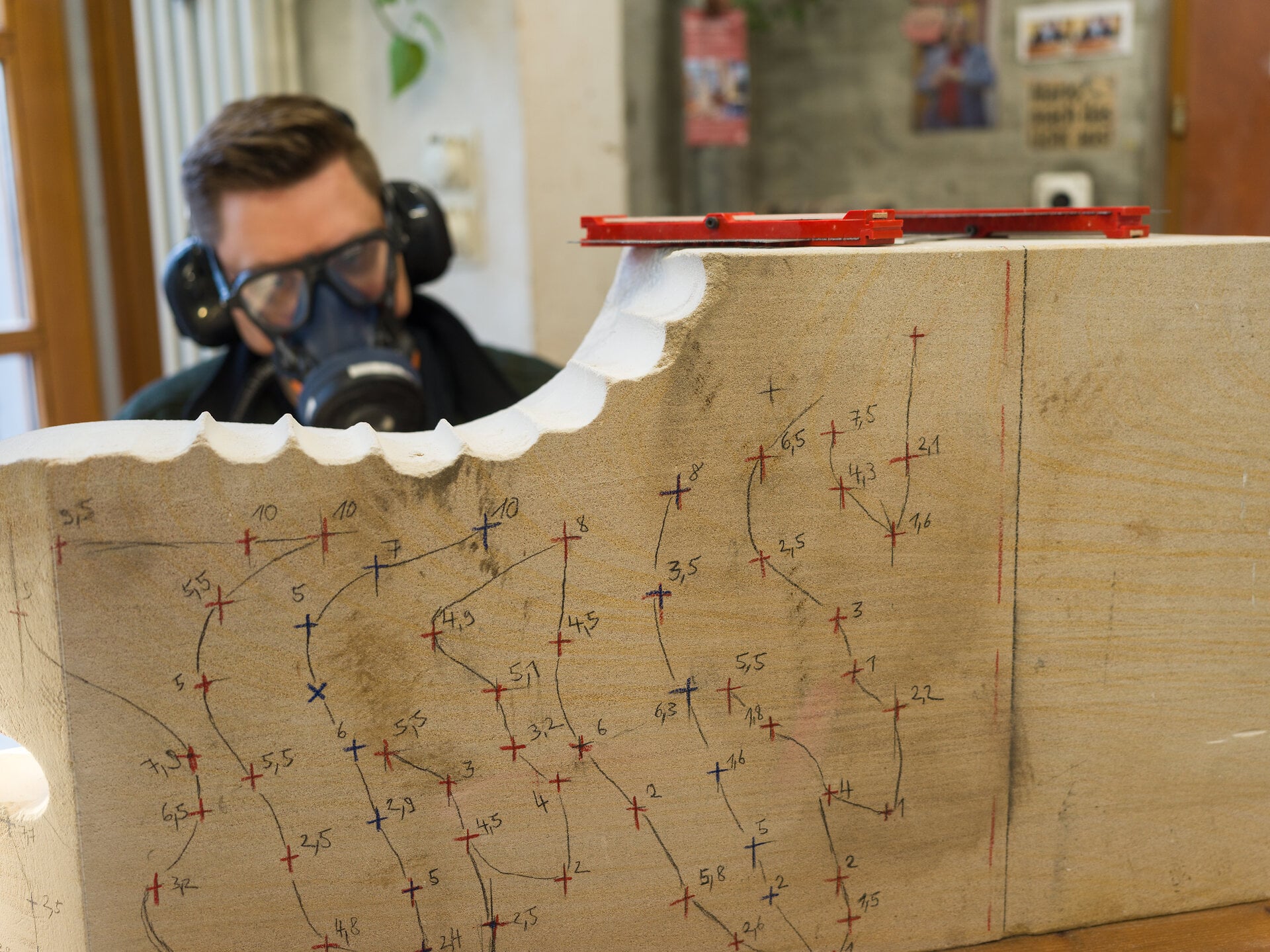 At the cathedral workshop, the team preserves the current condition of Basel Cathedral (Münster) for the future. © Basel Tourismus, Oz Jacob Tabib