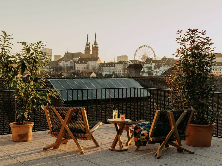 Volkshaus-Basel-Room-Terrace-Suite-View-©Robert Rieger-0483